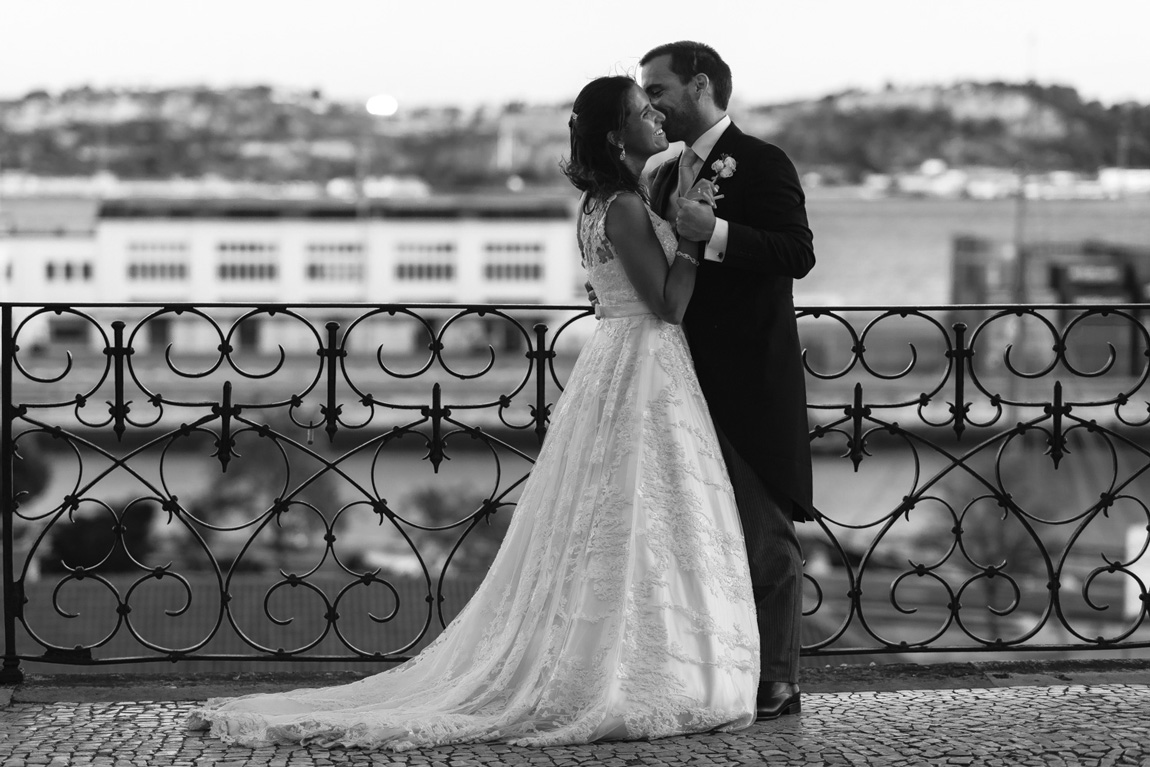 Wedding Photography and Videography at Palacio da Cruz Vermelha, Lisboa, Portugal
