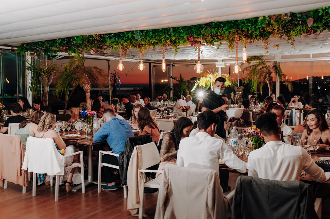 Fotografia e Filme de Casamentos Gay e Elopements no Restaurante Leblon, na Praia das Palmeiras, Costa da Caparica, Lisboa Fotografia e Filme de Casamentos Gay e Elopements no Restaurante Leblon, na Praia das Palmeiras, Costa da Caparica, Lisboa